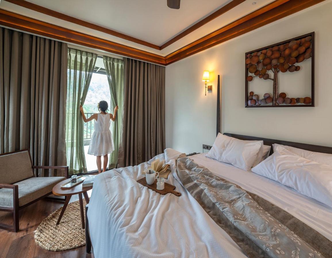 Niraamaya Retreats Samroha Athirappilly 외부 사진